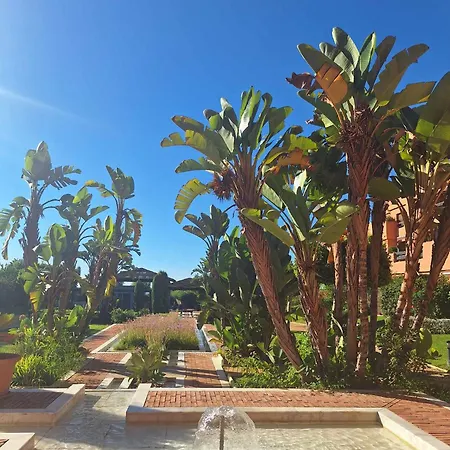Coastal Gem Penthouse Apartament *