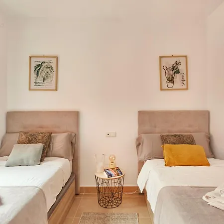 Coastal Gem Penthouse Apartman Estepona